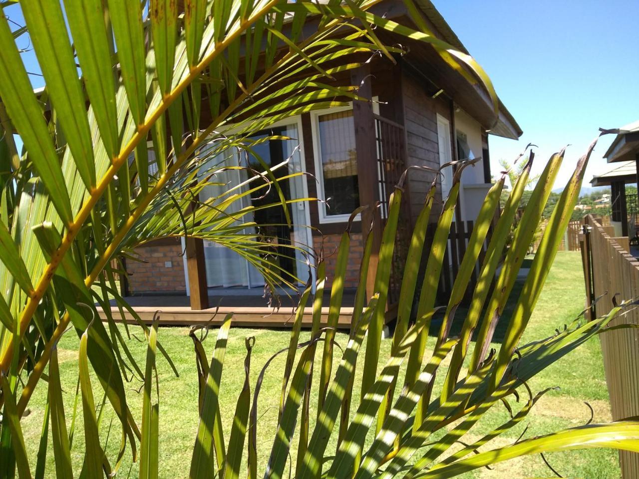 Villa Suhr Cabanas Praia do Rosa Exterior photo